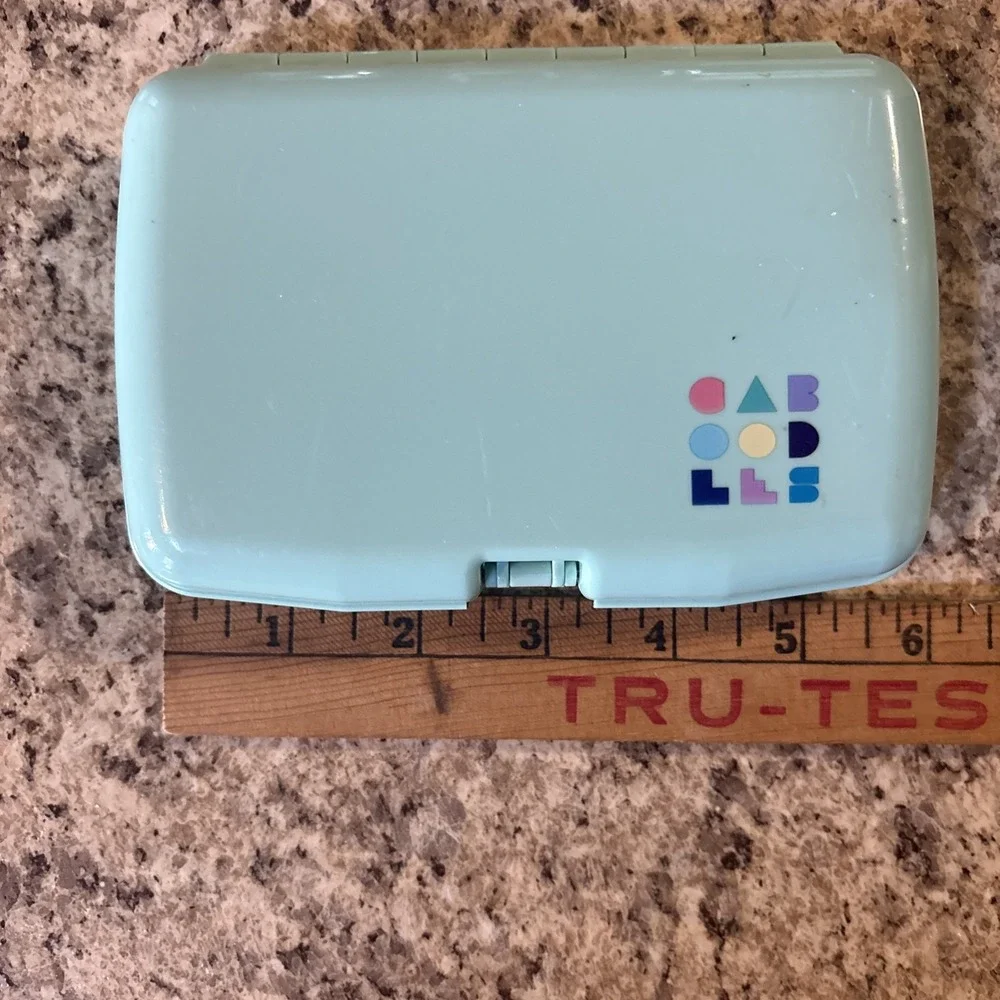 Vintage Small Caboodles Plastic  Accessories Container In Turquoise EUC
